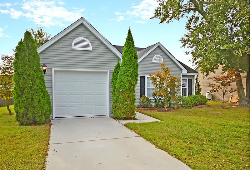 5045 Ballantine Dr, Summerville, SC 29485