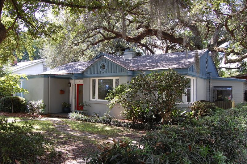 731 Woodward Rd, Charleston, SC 29407