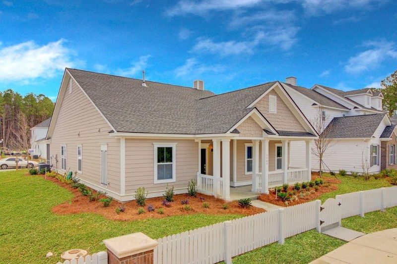 3945 Bessemer Rd, Mount Pleasant, SC 29466
