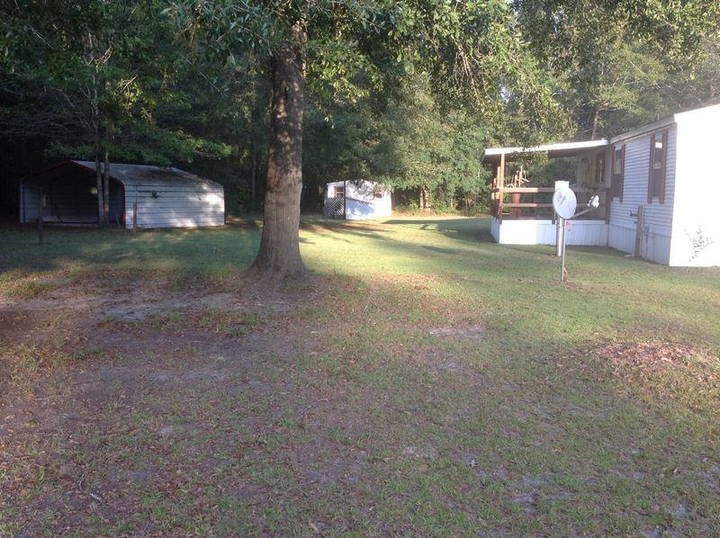 340 Red Briar Ln, Cross, SC 29436