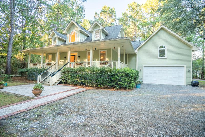 524 Faulkner Dr, Mount Pleasant, SC 29466