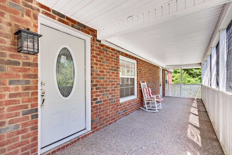 150 Lovers Ln, Cross, SC 29436