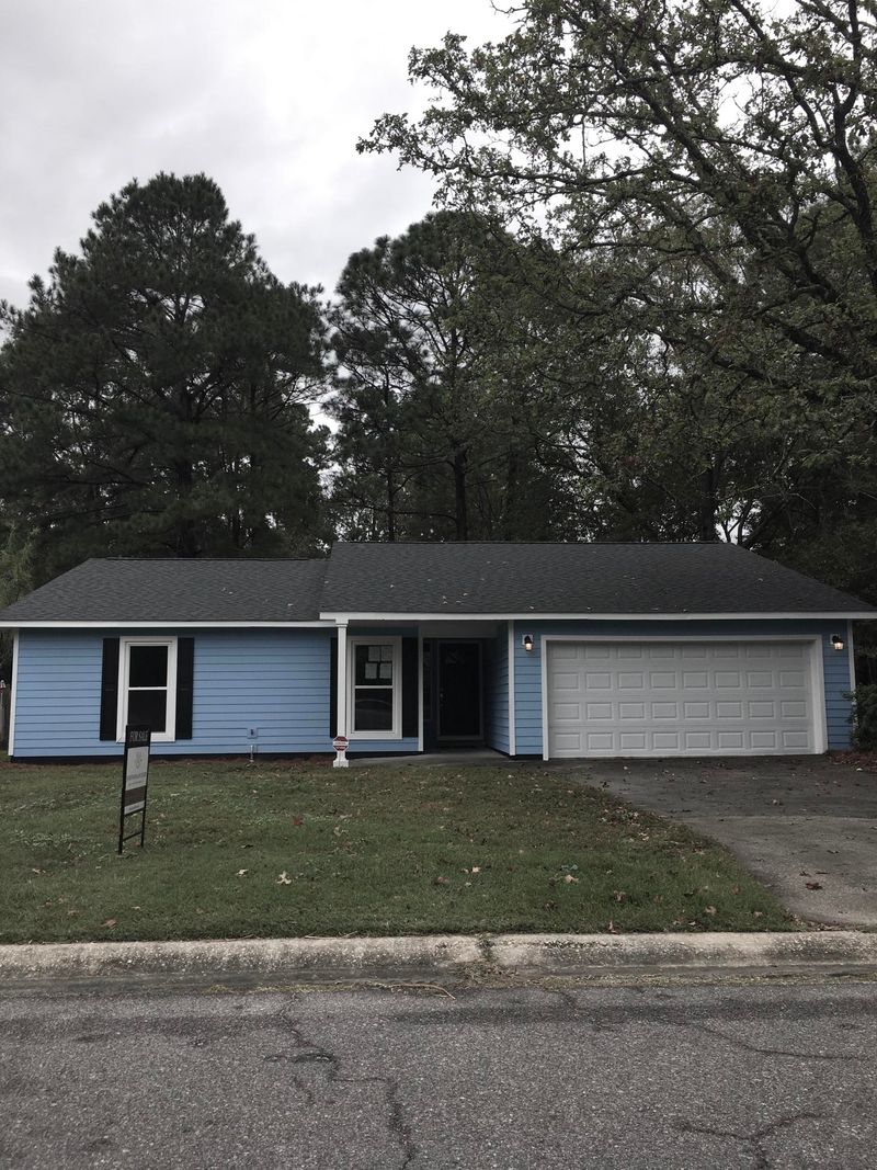 320 Canaberry Cir, Summerville, SC 29483