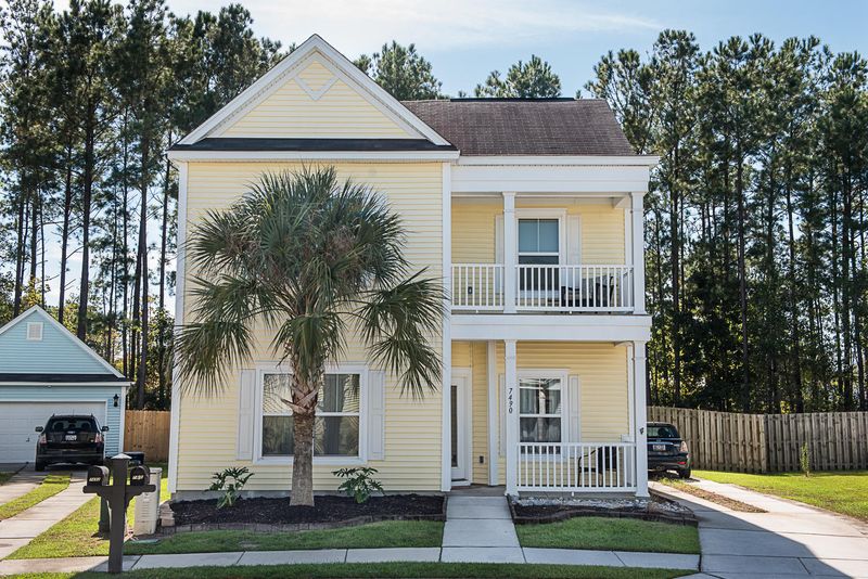 7490 Northgate Dr, Hanahan, SC 29410