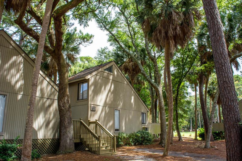 433 Sea Cloud Cir, Edisto Beach, SC 29438