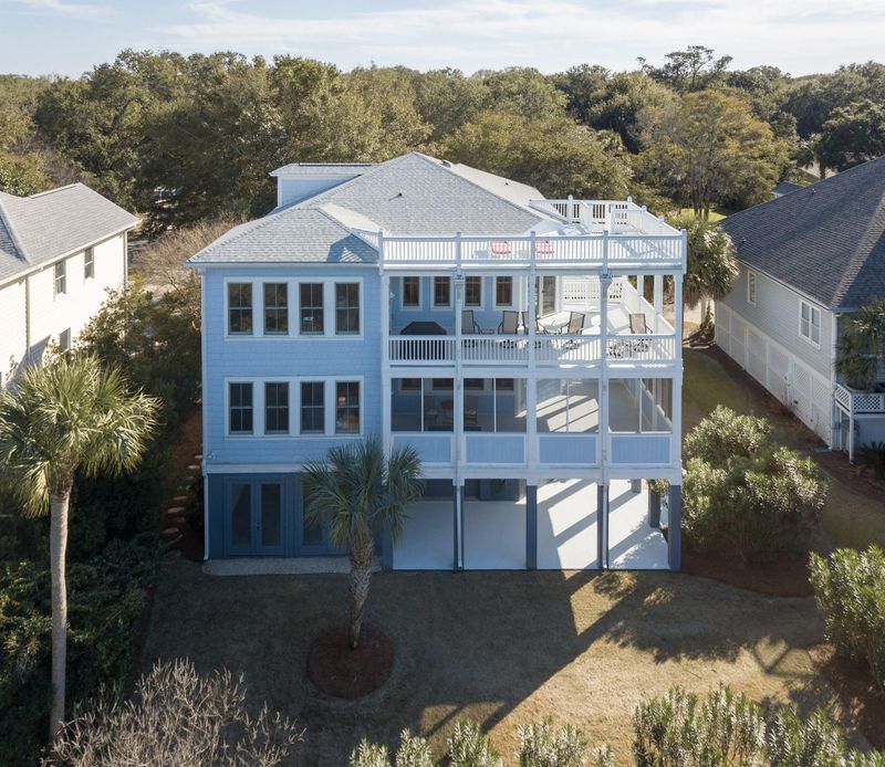 3305 Waterway Blvd, Isle Of Palms, SC 29451