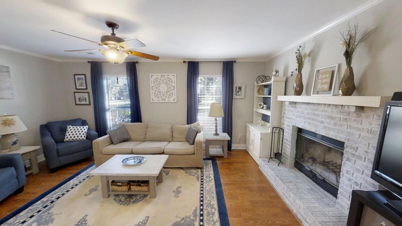 1958 Twickenham Pl, Mount Pleasant, SC 29464