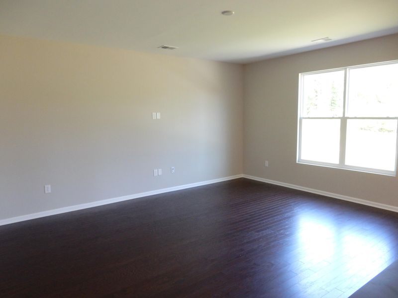 181 Weeping Cypress Dr, Moncks Corner, SC 29461