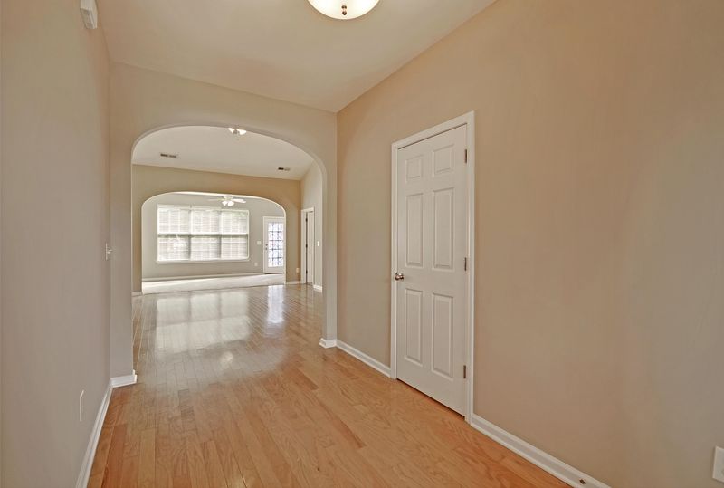 2428 Thoreau Ln, North Charleston, SC 29406
