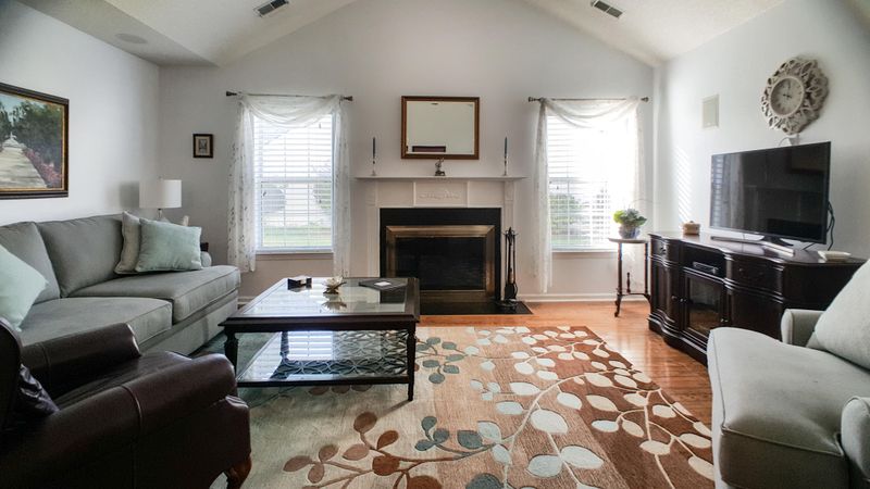 533 Carters Grove Rd, Charleston, SC 29414