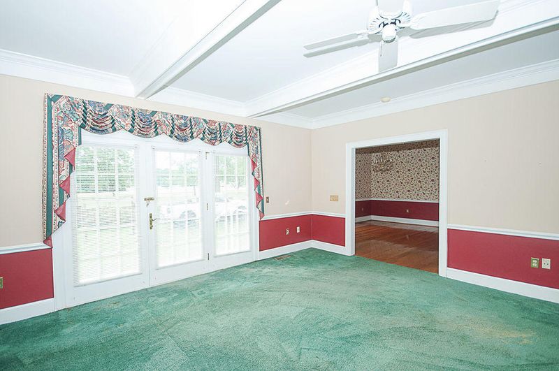 132 Sarah St, Saint George, SC 29477