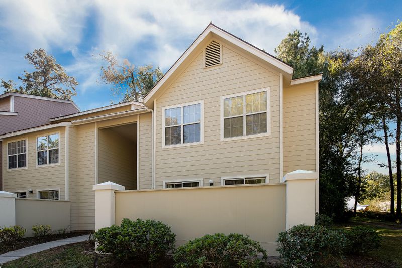 7965 Edgebrook Cir #J, North Charleston, SC 29418