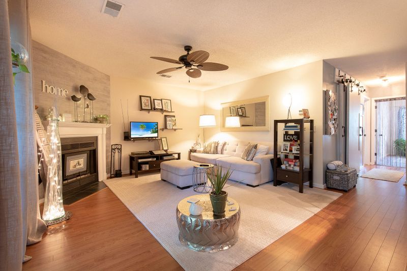 7965 Edgebrook Cir #J, North Charleston, SC 29418