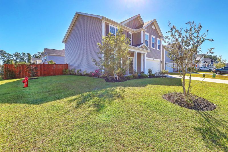 400 Forest Hills Rd, Summerville, SC 29486