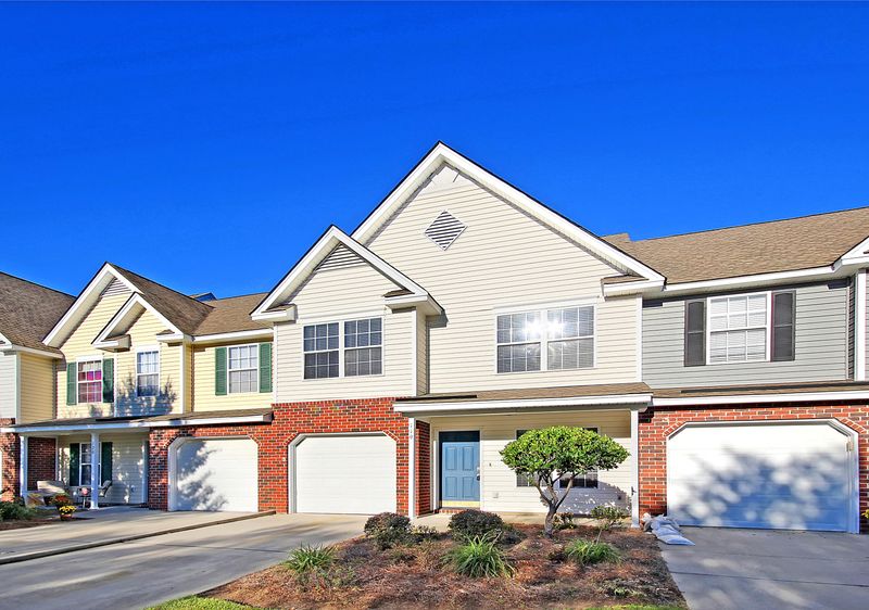 119 Darcy Ave, Goose Creek, SC 29445