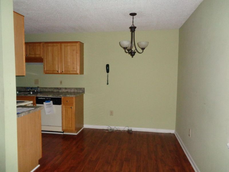109 Elmwood Ave #B, Ladson, SC 29456