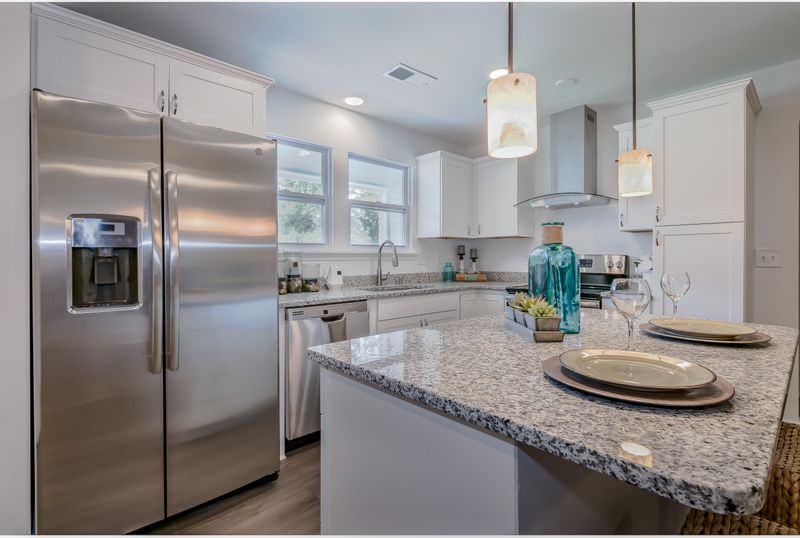 117 Gator Dr, Goose Creek, SC 29445
