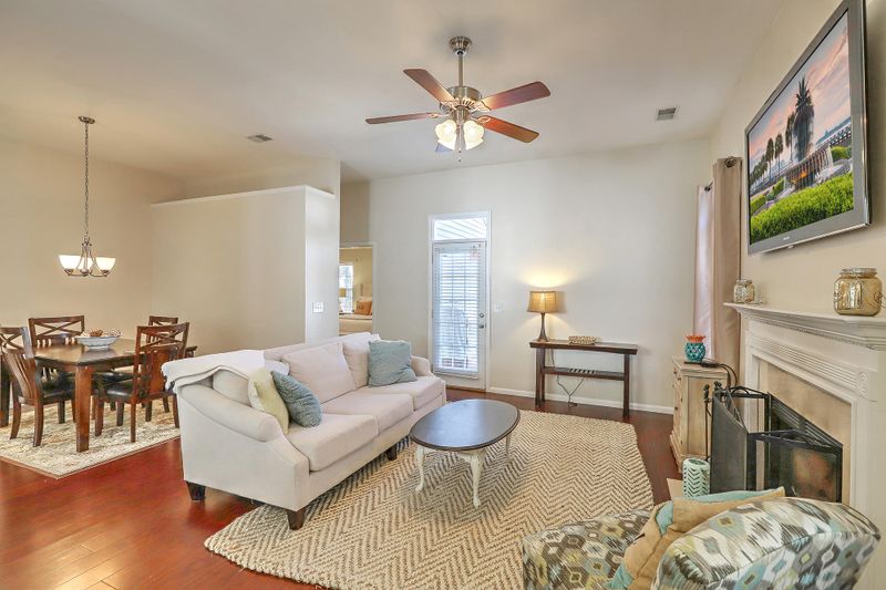 344 Rice Bay Dr, Mount Pleasant, SC 29464