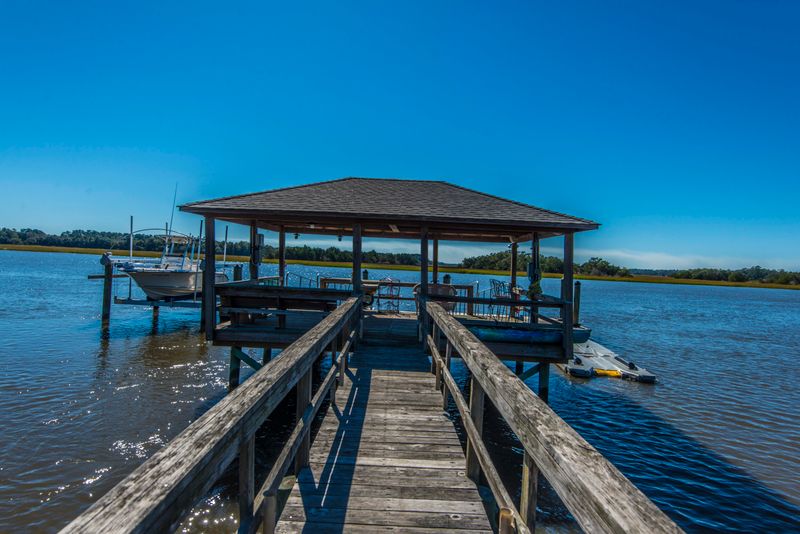 5157 Old York Course, Hollywood, SC 29449