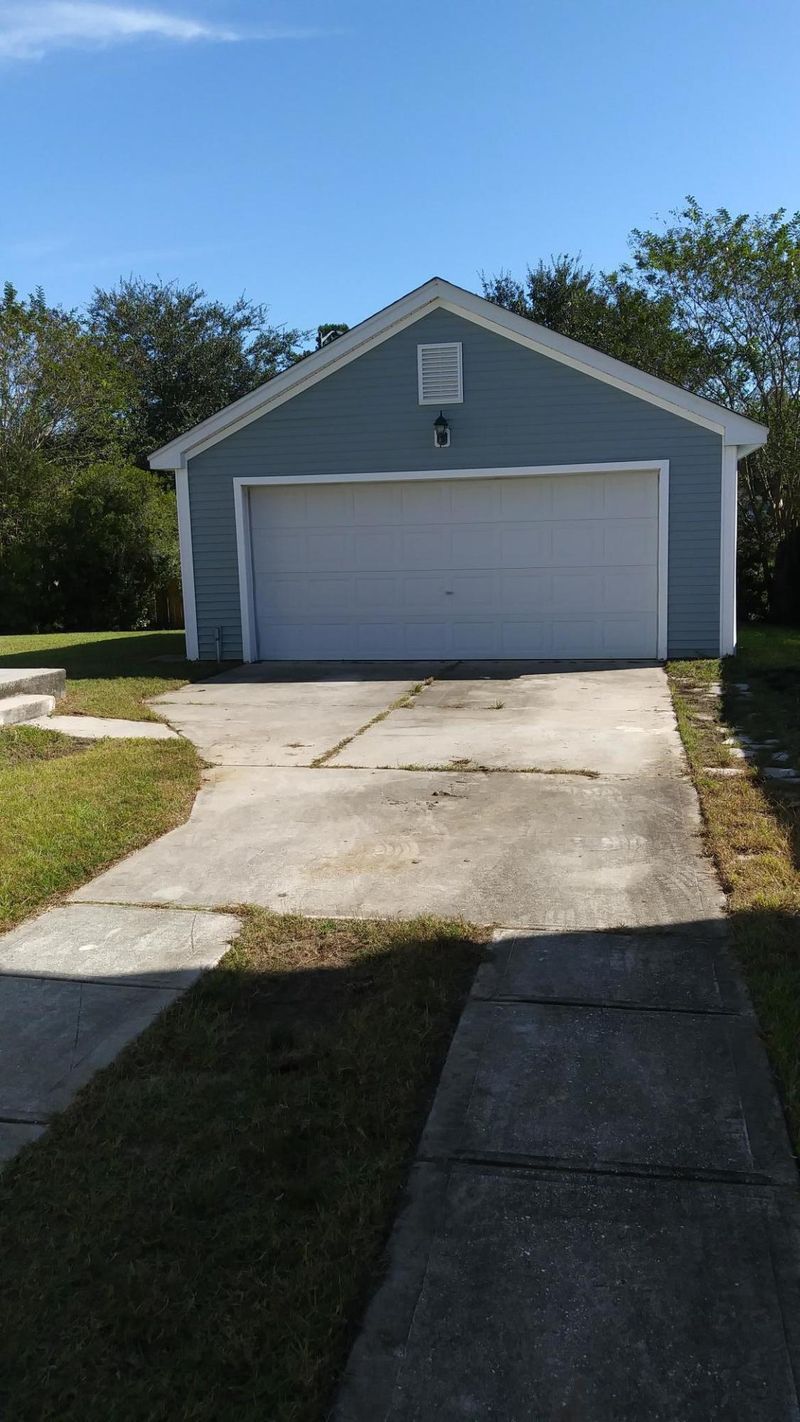 8954 N Red Maple Cir, Summerville, SC 29485