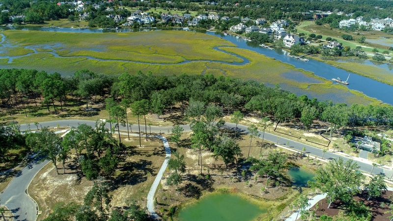 142 Captains Island Dr, Charleston, SC 29492