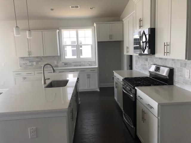 147 Whaler Ave, Summerville, SC 29486