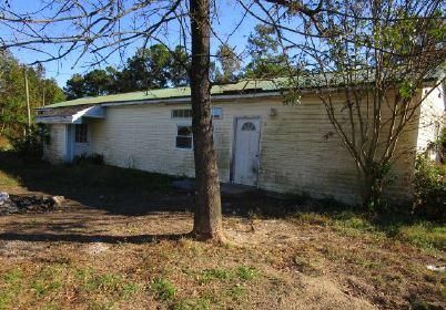 489 Magic Ln, Moncks Corner, SC 29461