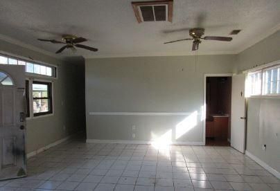 489 Magic Ln, Moncks Corner, SC 29461