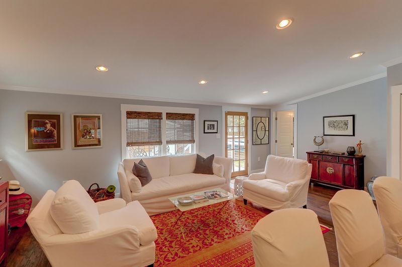 207 Collingwood Ave, Charleston, SC 29407
