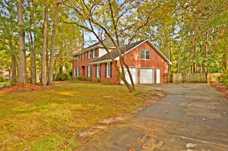 111 Buckingham Ave, Summerville, SC 29485