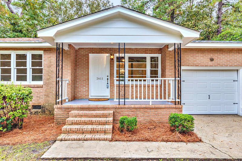 2611 N Oakridge Cir, North Charleston, SC 29420