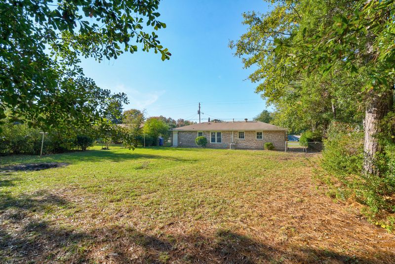 9864 Berrywood Dr, Ladson, SC 29456
