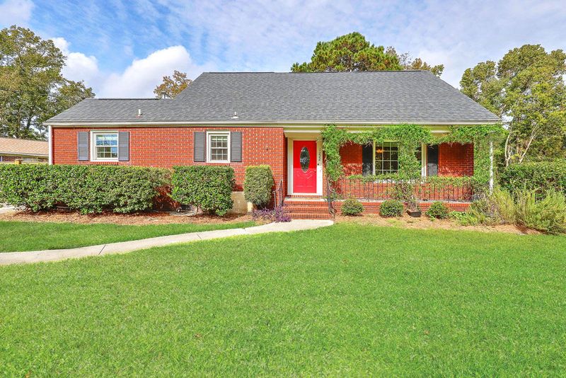 1222 Byron Rd, Charleston, SC 29407