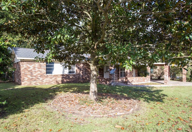 45 University Dr, Ladson, SC 29456