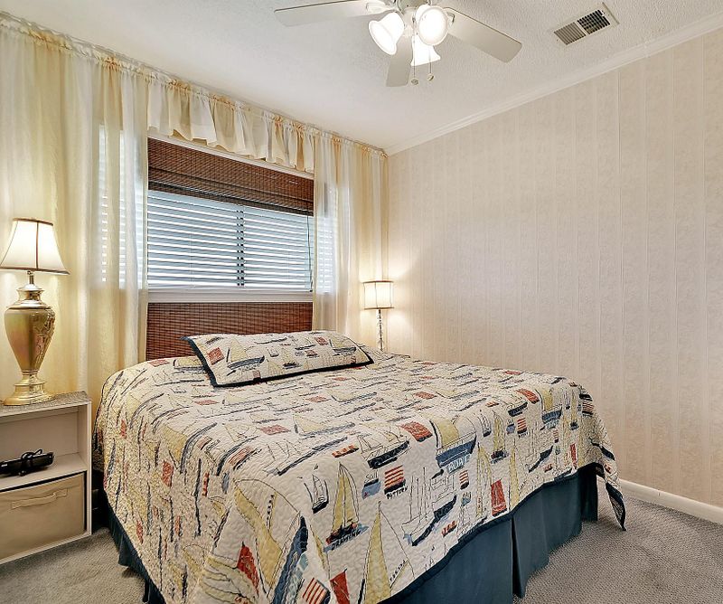 1300 Ocean Blvd #326, Isle Of Palms, SC 29451