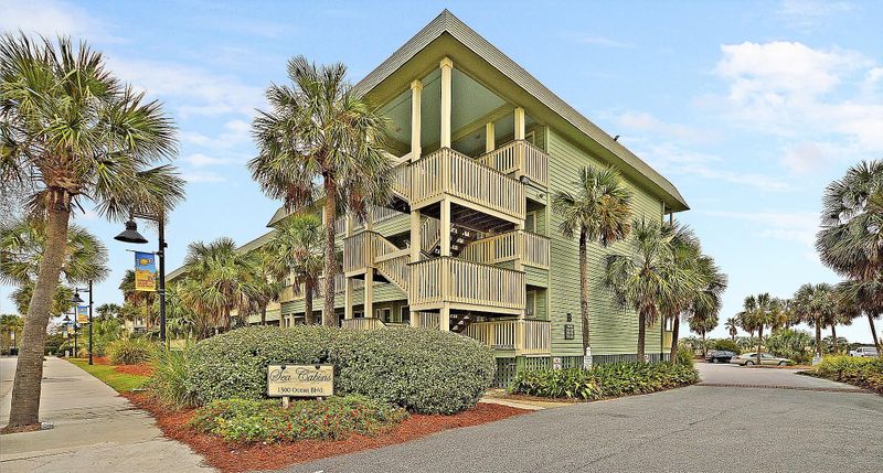 1300 Ocean Blvd #326, Isle Of Palms, SC 29451