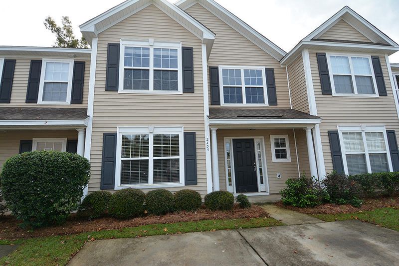 2435 Scholar Ln, North Charleston, SC 29406