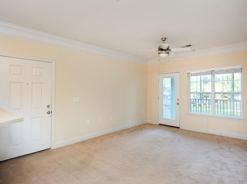 1114 Basildon Rd, Mount Pleasant, SC 29466