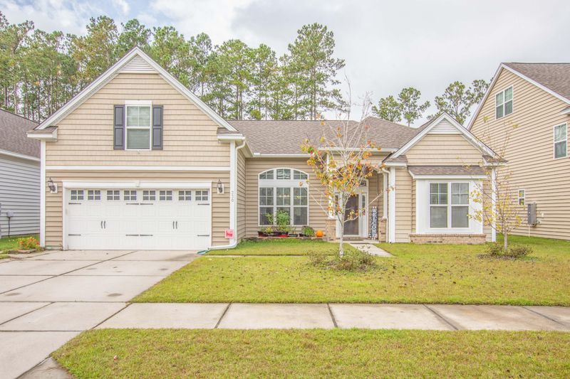 330 Decatur Dr, Summerville, SC 29486
