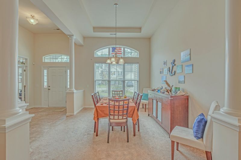 330 Decatur Dr, Summerville, SC 29486