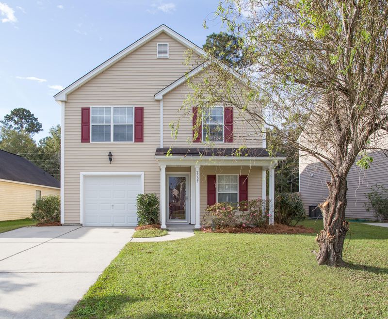 2007 Bearclaw Dr, Goose Creek, SC 29445