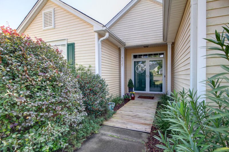 5027 Weatherstone Rd, Charleston, SC 29414