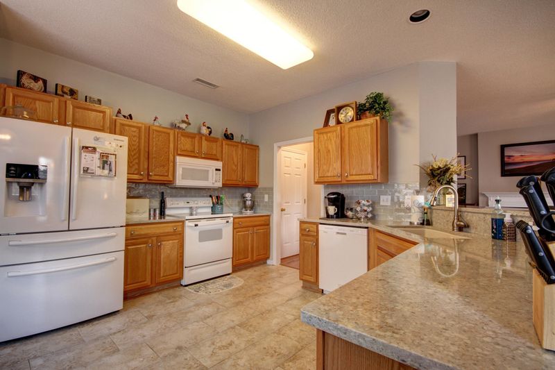 5027 Weatherstone Rd, Charleston, SC 29414