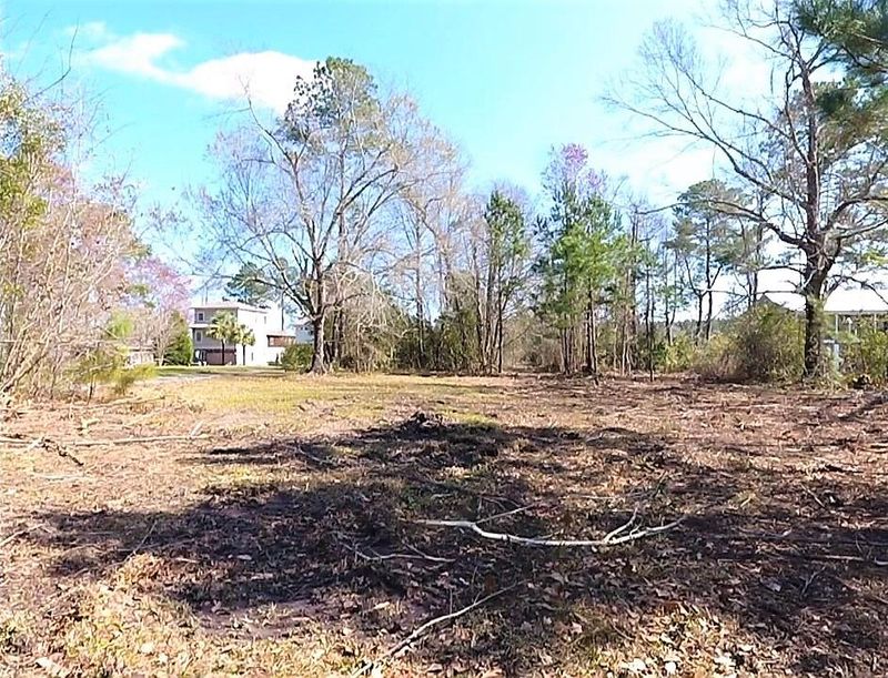 1624 Pinopolis Rd, Moncks Corner, SC 29461
