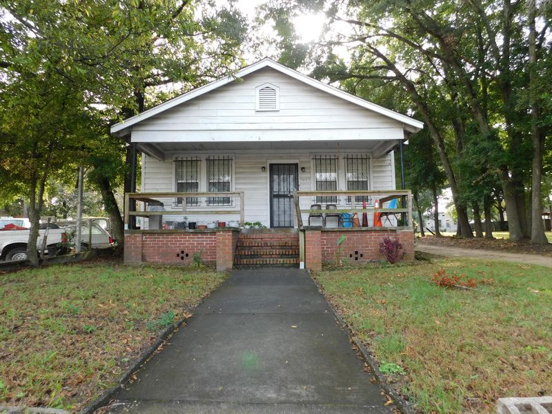 3213 Rivers Ave, North Charleston, SC 29405