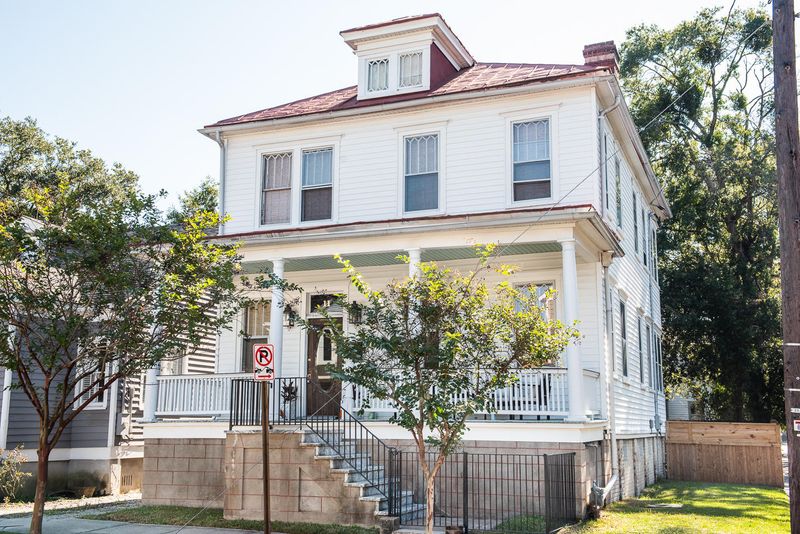11 Carolina St, Charleston, SC 29403