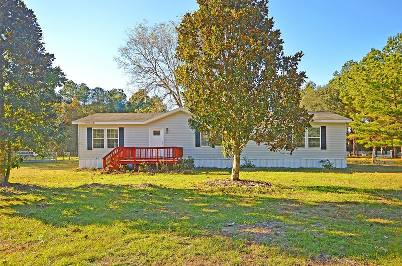 1201 Old Church Rd, Cordesville, SC 29434