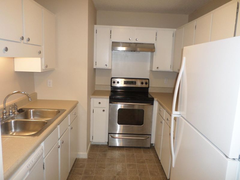 7881 Champion Way #D, North Charleston, SC 29418