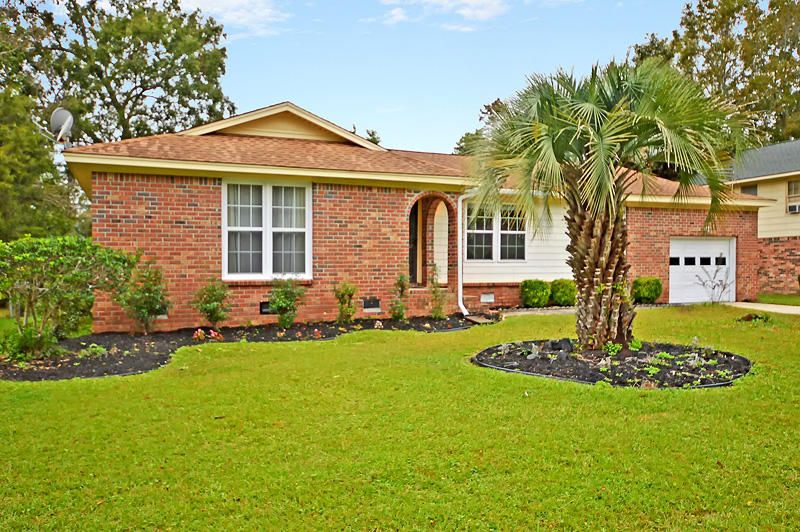 745 Wexford Rd, Charleston, SC 29414