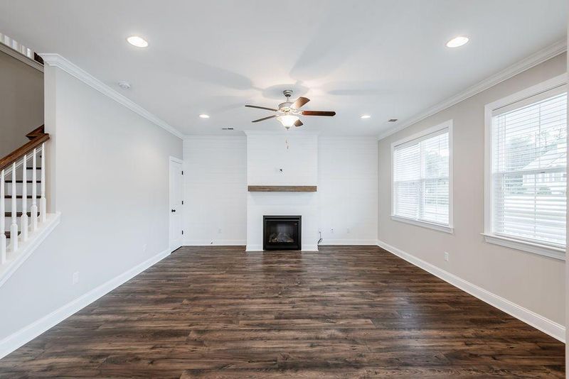 208 Angelica Ave, Summerville, SC 29483